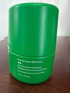 Humanrace Lotus Enzyme Exfoliator